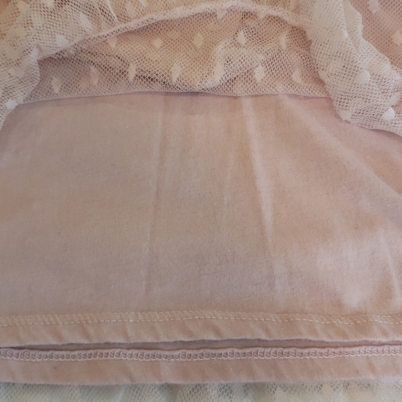 Long sleeve tee with lace overlay - Picture 4 of 7